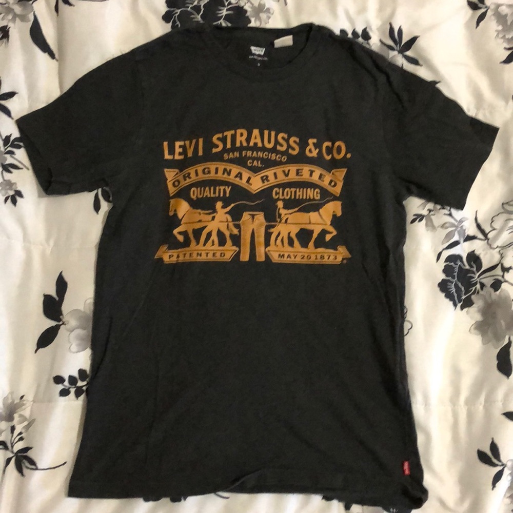 Boys XS Levi’s T-Shirt